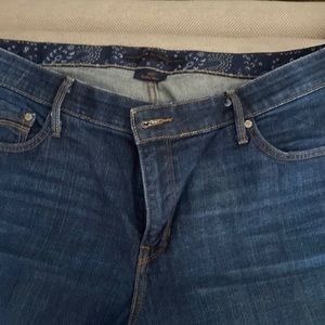 Levi’s 525 plus size perfect fit Jeans